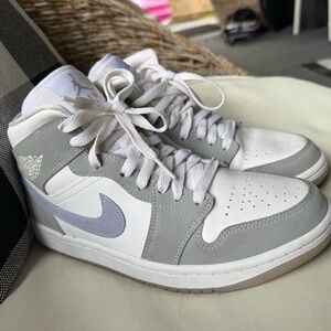 Jordan Sneakers White Gray Lavender